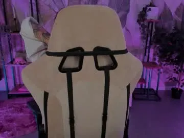 xlunami – webcam model profile photo Image 13