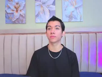 emma_scott_7 – webcam model profile photo Image 9