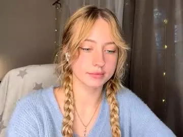 Dooomina35 – webcam model profile photo Image 19