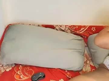 queenbabby – webcam model profile photo Image 11