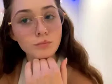 inspiration_in_frame – webcam model profile photo Image 5