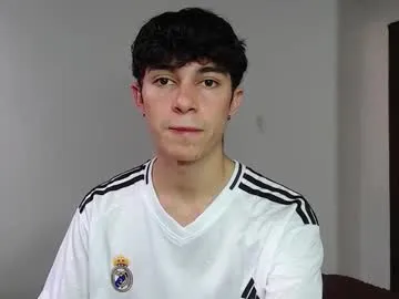 busenok – webcam model profile photo Image 16