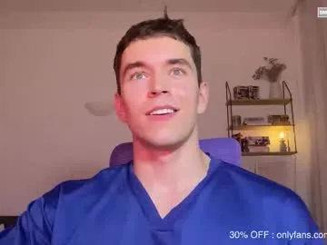 busenok – webcam model profile photo Image 5