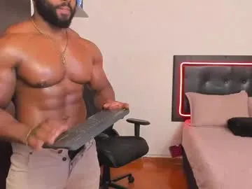 busenok – webcam model profile photo Image 13