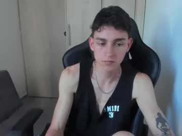 shiny-lily – webcam model profile photo Image 3