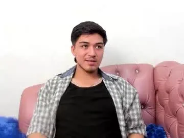 Anallovess – webcam model profile photo Image 4