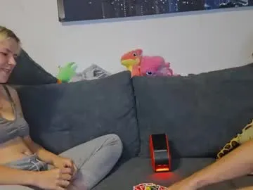 glossybabe_ – webcam model profile photo Image 12