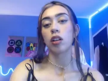 isabelle_sara free chat on liveonude Image 5