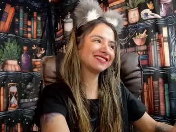 bunnydollstella – webcam model profile photo Image 5