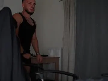 BigLove11 – webcam model profile photo Image 10