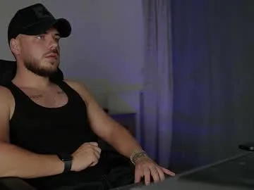 BigLove11 – webcam model profile photo Image 12