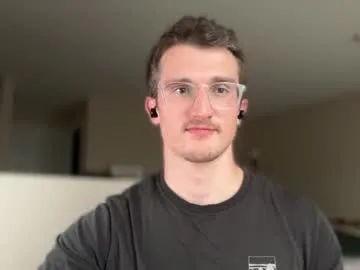 VeryRareTwins – webcam model profile photo Image 4