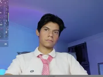 kaeliascorch – webcam model profile photo Image 3