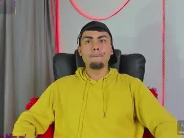 seleny_fitness1 – webcam model profile photo Image 2