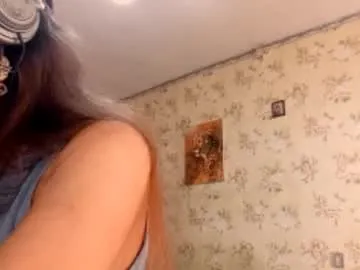 chloe_jeense – webcam model profile photo Image 3