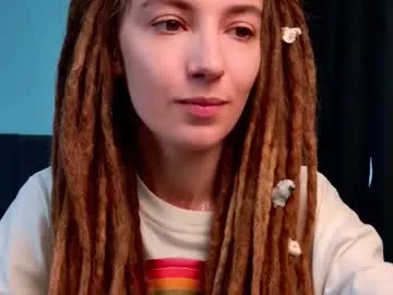 MinniMia – webcam model profile photo Image 7