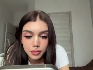 karina_amiri Image 13