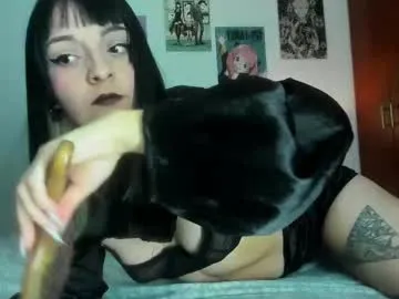 trixie_taylor – webcam model profile photo Image 8