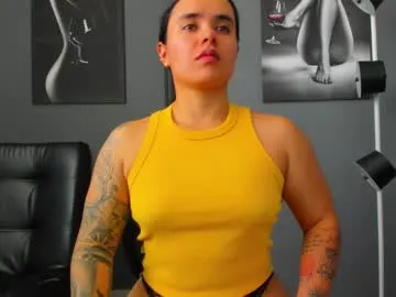 AlexisGrays – webcam model profile photo Image 16