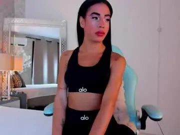 LinaTwins – webcam model profile photo Image 16