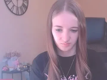 xxxkeera – webcam model profile photo Image 2