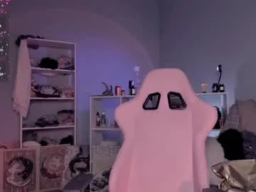 Chelsi16 – webcam model profile photo Image 14