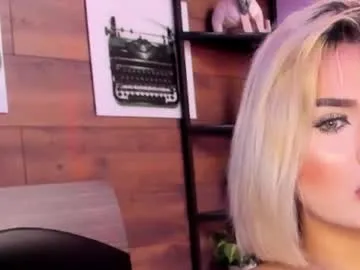 Sonya-reallsugar – webcam model profile photo Image 5