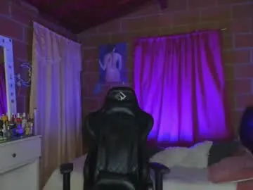 bunnydollstella – webcam model profile photo Image 9