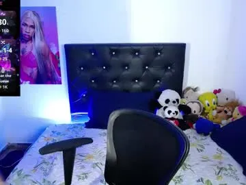 -The-sweet-couple- – webcam model profile photo Image 9