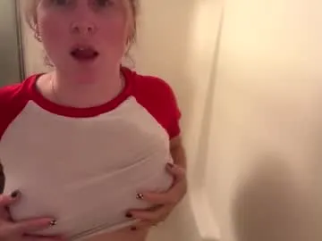 Anallovess – webcam model profile photo Image 17