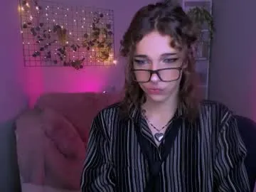 tassiarauj – webcam model profile photo Image 15