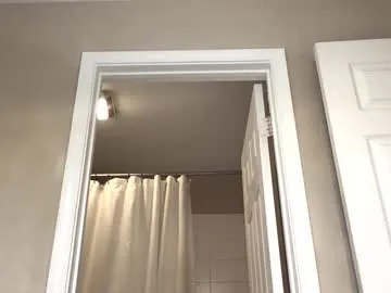 blonde_bigtits – webcam model profile photo Image 12