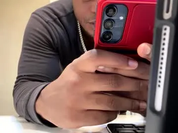 blonde_bigtits – webcam model profile photo Image 18