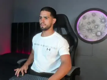 MurkaLux – webcam model profile photo Image 7