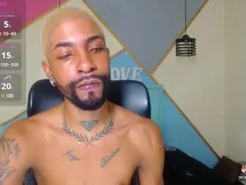 MurkaLux – webcam model profile photo Image 10