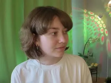 _kat_1 – webcam model profile photo Image 2