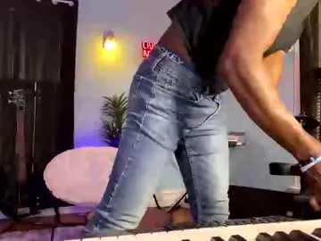 -The-sweet-couple- – webcam model profile photo Image 13