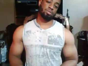 MinniMia – webcam model profile photo Image 13