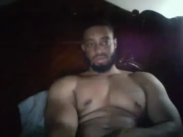 MinniMia – webcam model profile photo Image 4