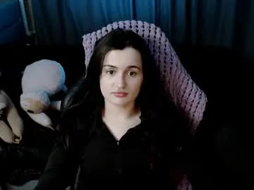 mayadashaaa – webcam model profile photo Image 7