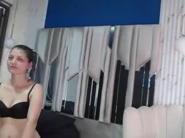 snowdrop5 – webcam model profile photo Image 4