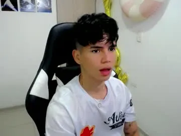 lola_bunny68 – webcam model profile photo Image 6