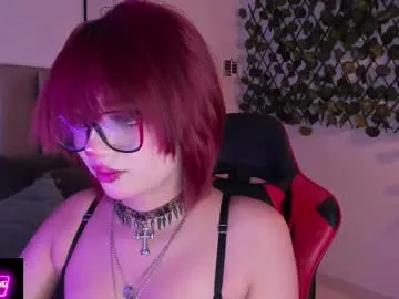 MaddieBryggs – webcam model profile photo Image 11