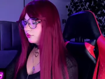 MaddieBryggs – webcam model profile photo Image 3