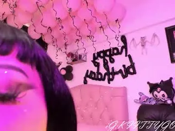 xlunami – webcam model profile photo Image 14