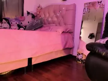 xlunami – webcam model profile photo Image 17