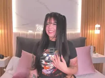 shiny-lily – webcam model profile photo Image 7