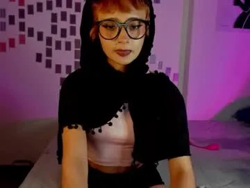 trixie_taylor – webcam model profile photo Image 7