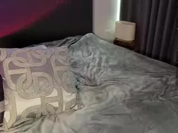 annie_f0x – webcam model profile photo Image 9