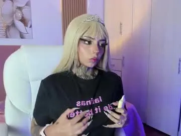 frankiecatalyst – webcam model profile photo Image 3